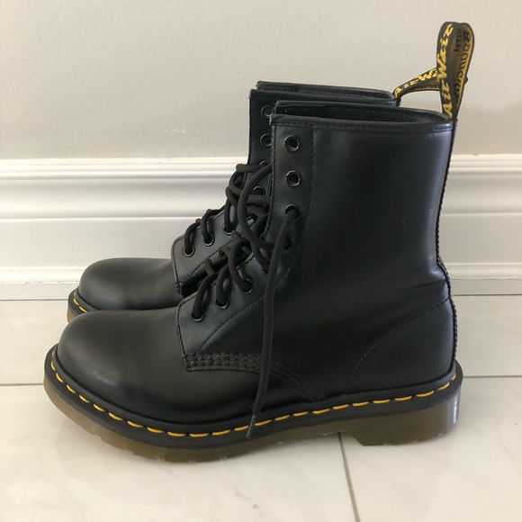 SOLD brand new dr martens 1460w - Picture 2 of 4